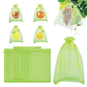RIFNY green mesh fruit protection bag shields apples and grapes while allowing airflow
