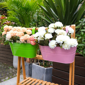 RIOGOO large hanging pots with exact dimensions for versatile balcony setups.