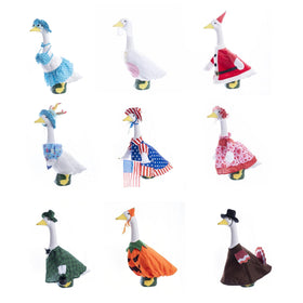 RIYYDEN christmas-goose-costume delivers merry yard decor all season.