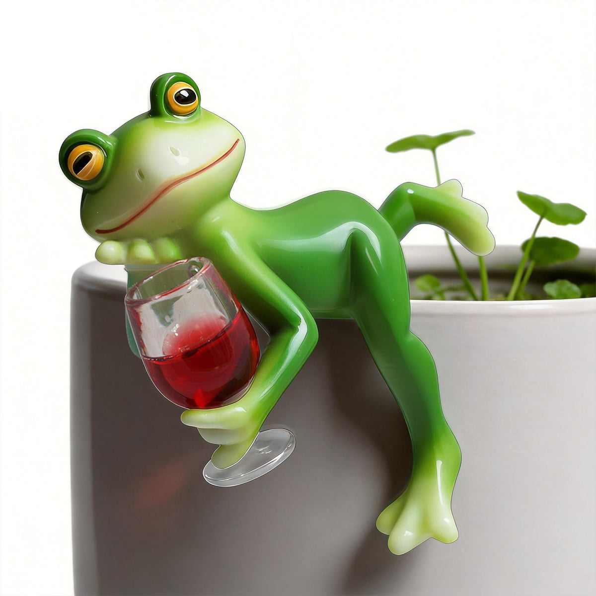 RJVZUKL Tipsy Frog Pot Hugger close-up shows handcrafted details for garden decor