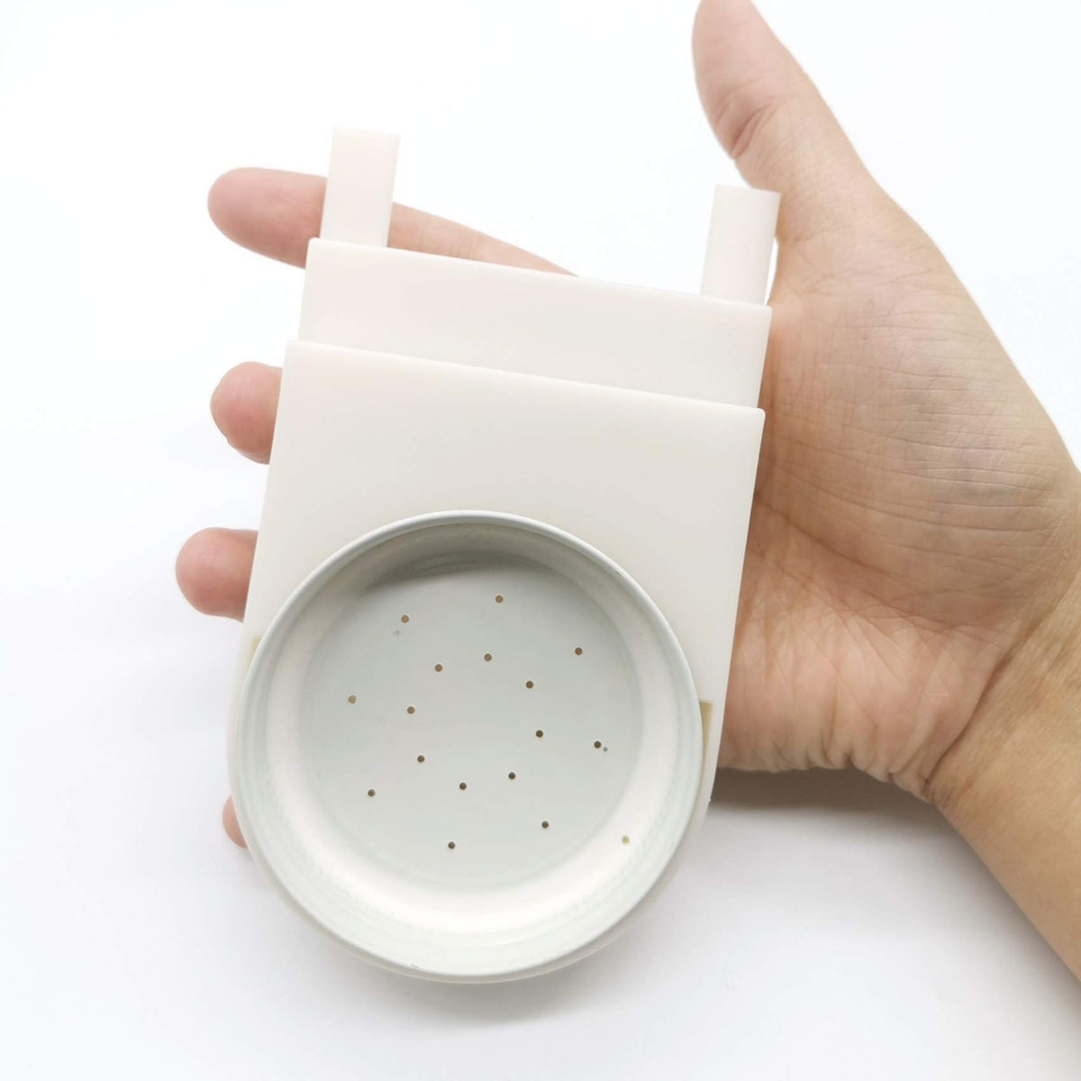 RONYOUNG bee feeder entrance extended tray design improves feeding access