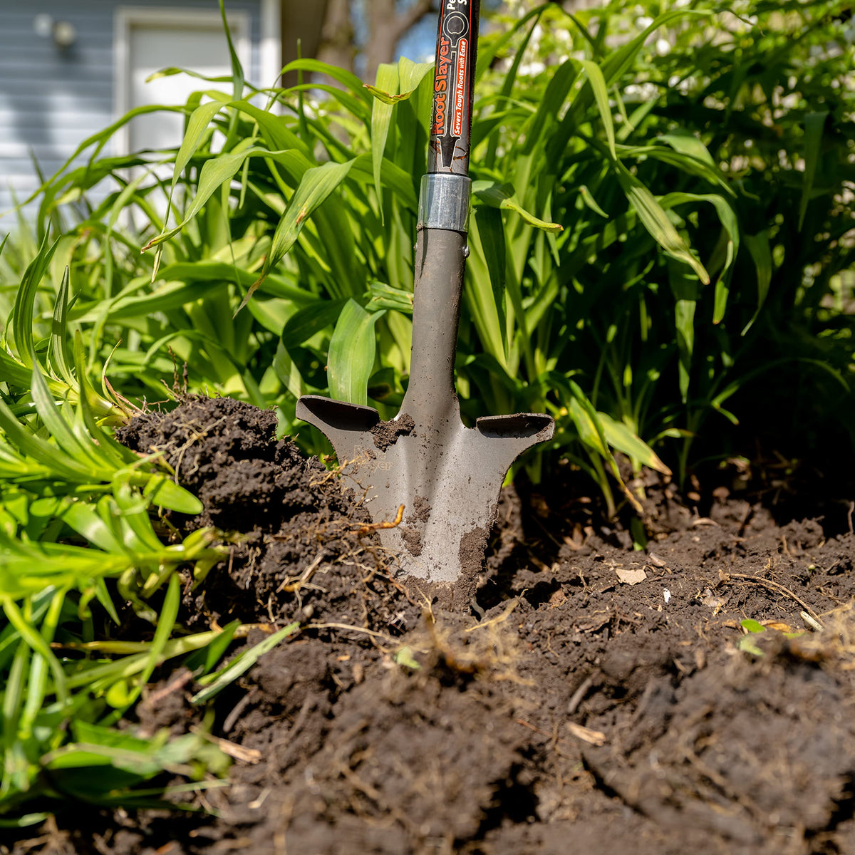 Root Slayer ergonomic O-handle for comfortable extended use