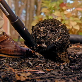 Root Slayer RS233 black spade design combines durability and control.