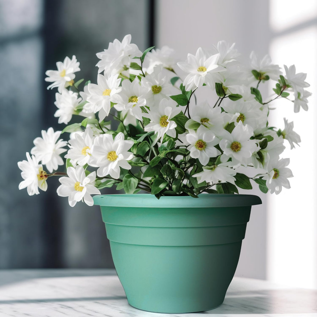 RooTrimmer gift-ready gardening pots for plant lovers.