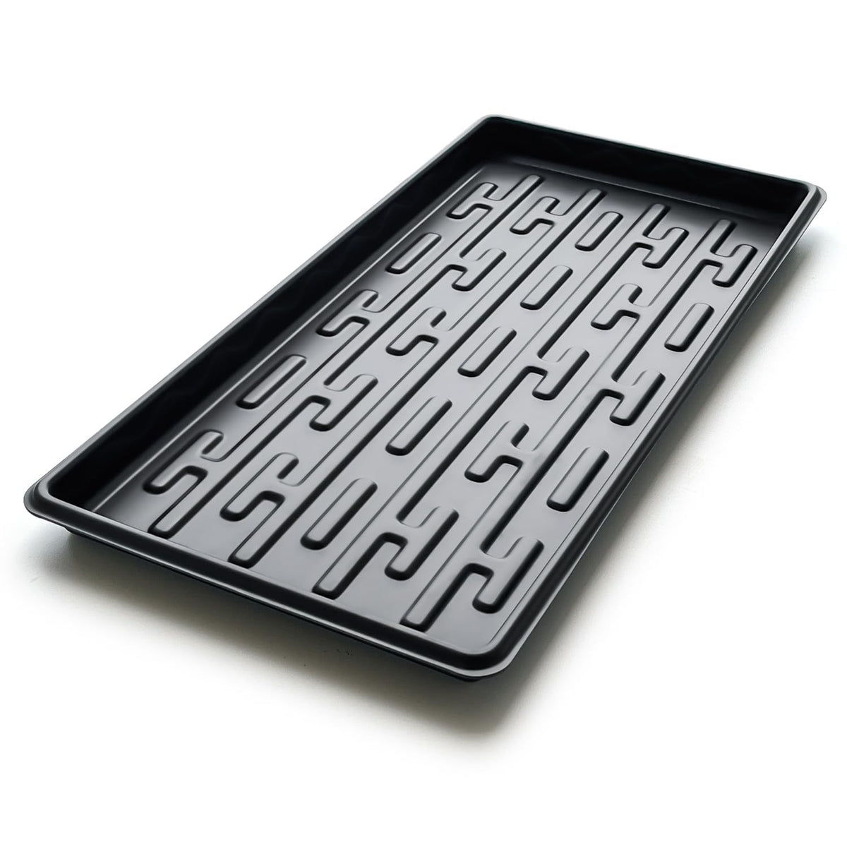 RooTrimmer solid 1020 tray serves as seed-starting base and hydroponics support.
