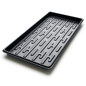 RooTrimmer solid 1020 tray serves as seed-starting base and hydroponics support.