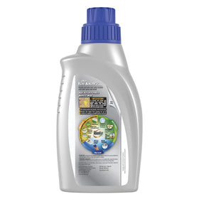 Roundup Dual Action Concentrate pour demonstrates easy mixing for driveways.
