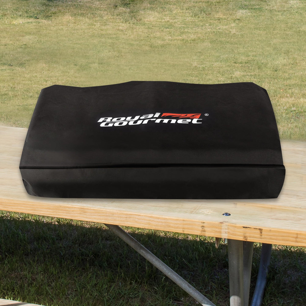 Royal Gourmet CR4002T cover, side view blocks dust and moisture