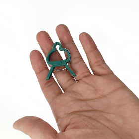 ROYHOO green clip supports vines on trellises for neater, straighter plants