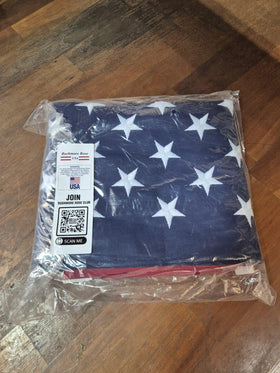 Rushmore Rose US flag 4x6 outdoor made in USA supports domestic sourcing.
