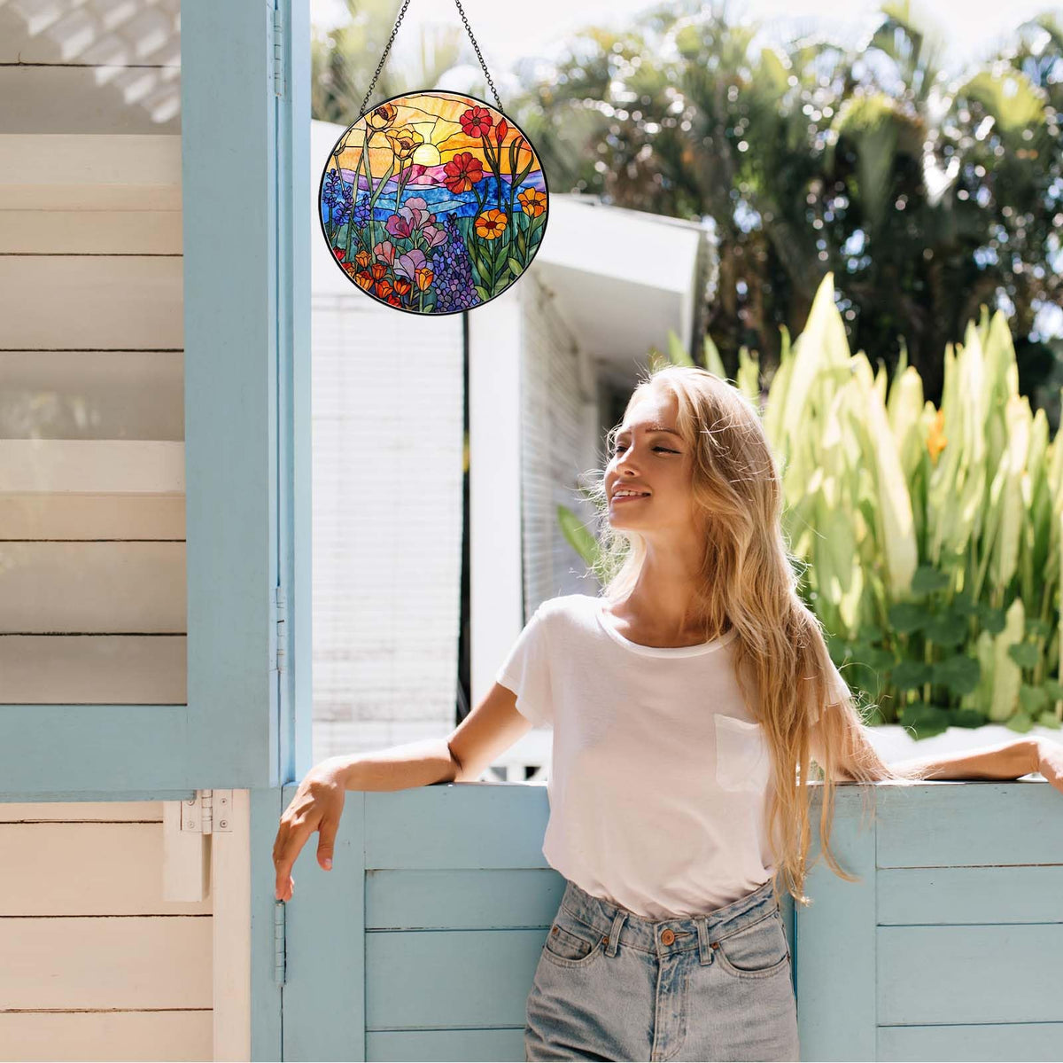 RVEAFA Wildflowers Suncatcher makes a thoughtful gift for home lovers.
