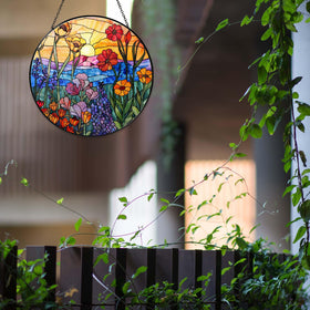 RVEAFA Wildflowers Suncatcher captures sunbeams in a 7.87-inch panel.
