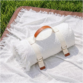 RYCHIC dual-layer picnic blanket with soft top and waterproof base for outdoor shading