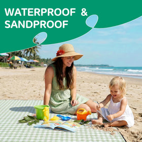 RYCHIC sandproof outdoor blanket keeps sand away during park picnics.