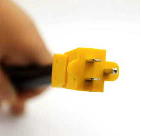S7 waterproof twist-lock design keeps connections tight in rain outdoors.