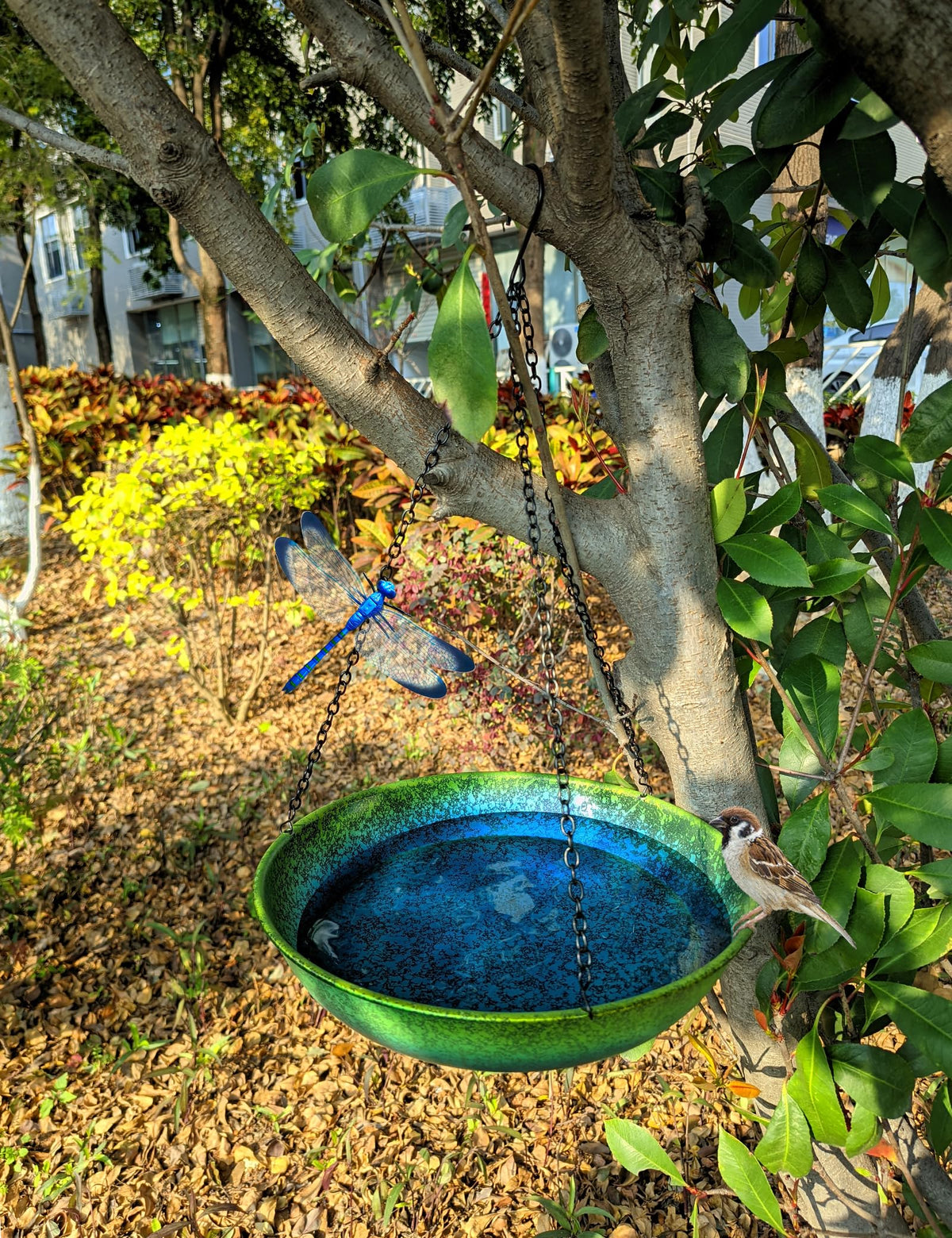SAC SMARTEN ARTS durable hanging chain ensures long-lasting outdoor use