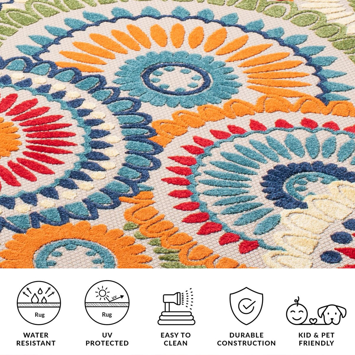 SAFAVIEH Cabana rug is easy to rinse and store when not in use.
