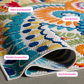 SAFAVIEH washable rug is kid- and pet-friendly for busy homes.