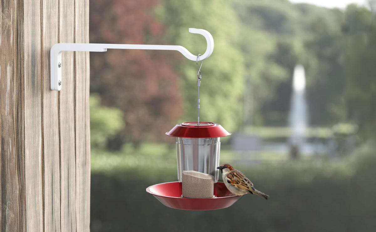 Saffruff 20 kg capacity plant hook supports diverse plant pots.