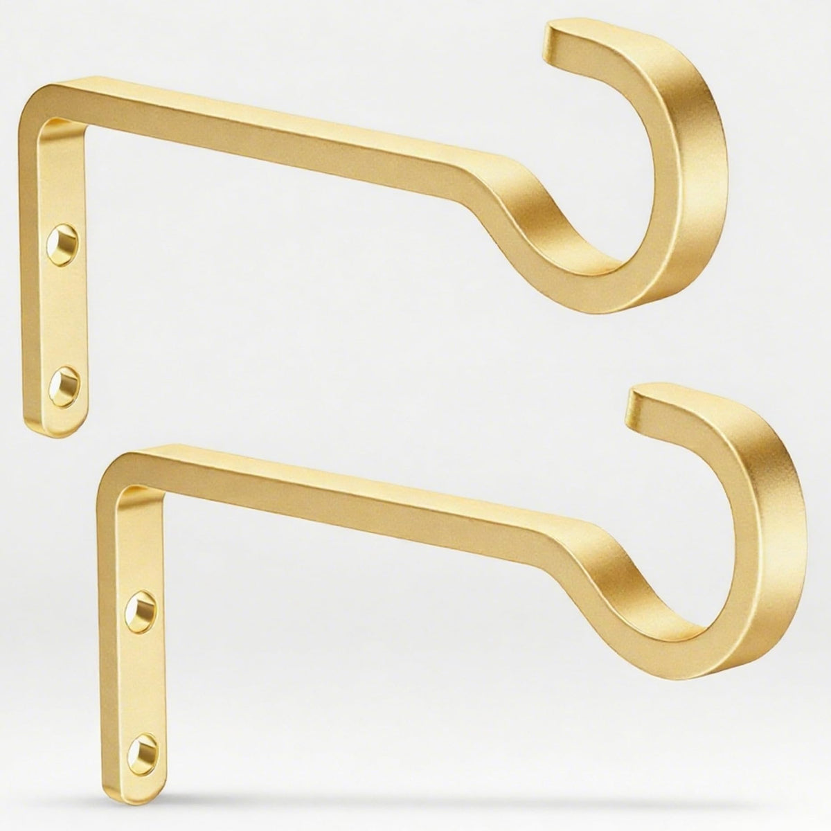 Saffruff 6-inch heavy-duty plant hanger in gold, ideal for outdoor baskets and lanterns.