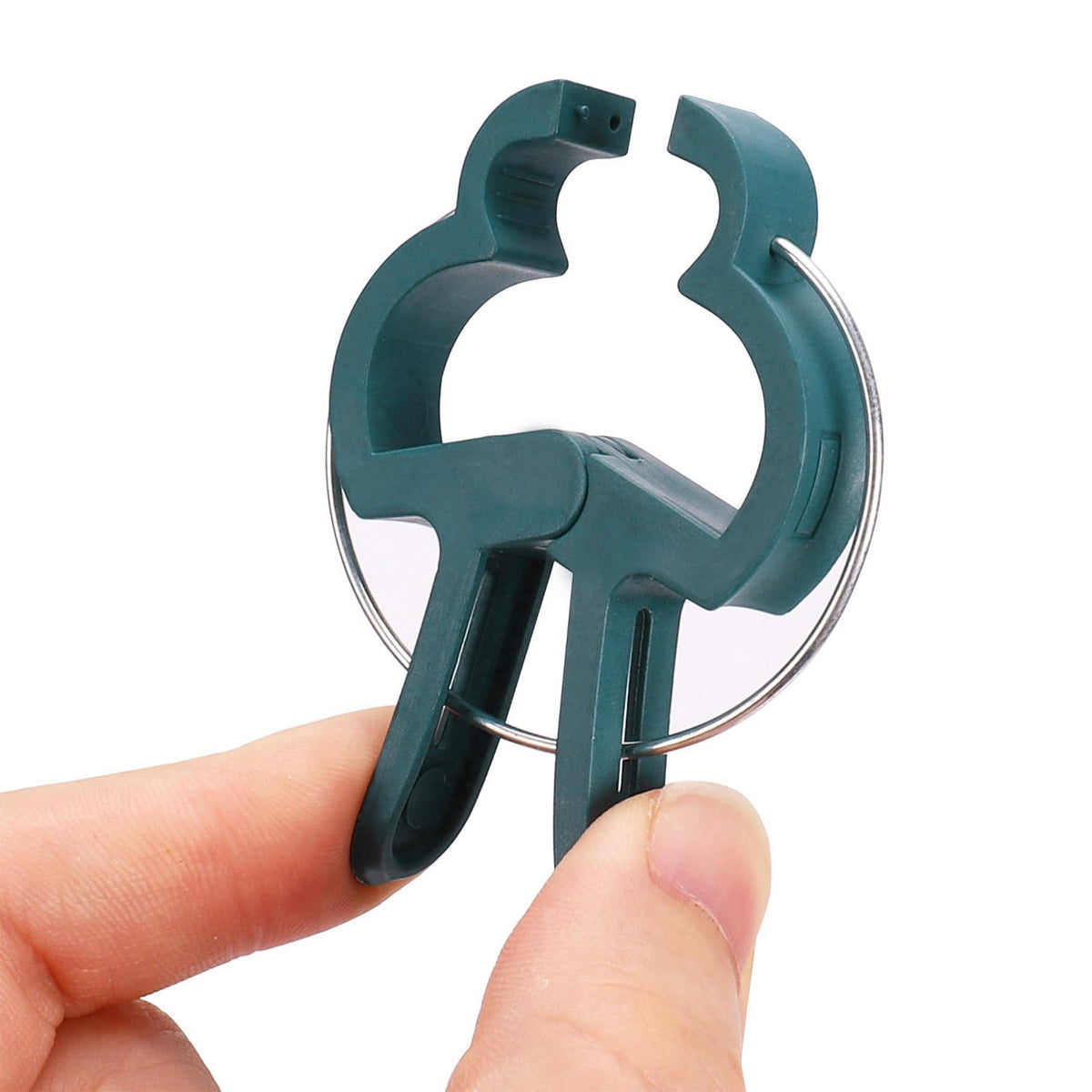 Sago Brothers garden clips hold climbing plants safely along a trellis.