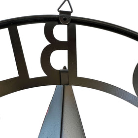 SAGUZOU metal hanger back enables easy wall or door mounting for versatile décor