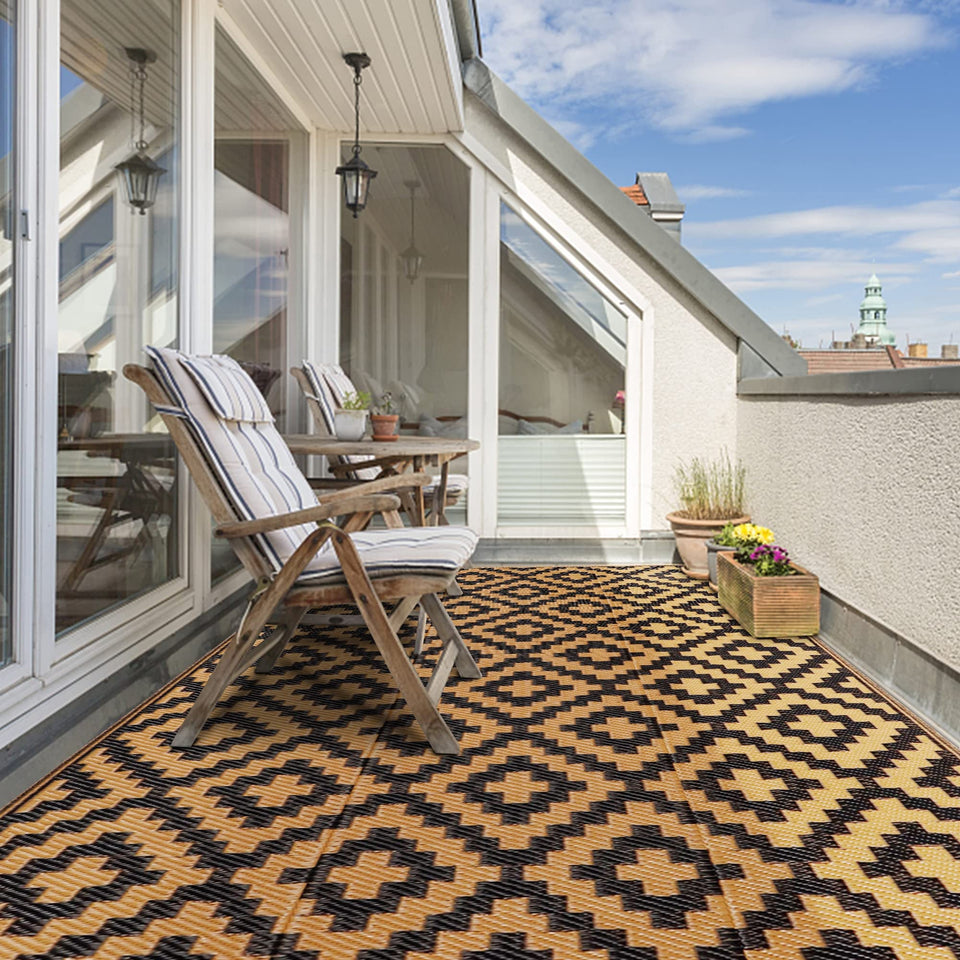 SAND MINE outdoor rug 4x6 reversible design on patio for stylish outdoor seating