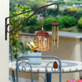 Sanduby easy-installation hardware simplifies mounting on wood or masonry.