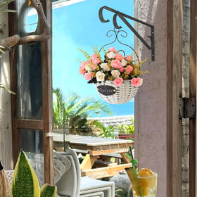 Sanduby versatile garden hanger fits bird feeders and lanterns for a cohesive look.