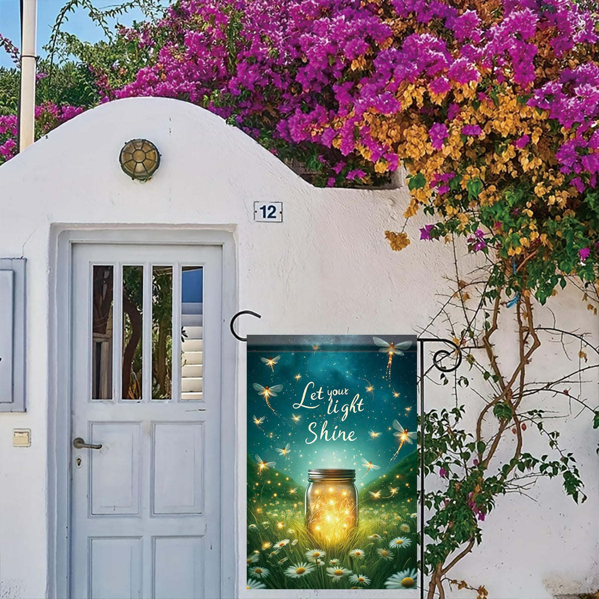 Saoplasa daisy floral welcome banner adds seasonal charm to your yard