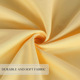 SARAFLORA packaging highlights one water-resistant tablecloth per package.