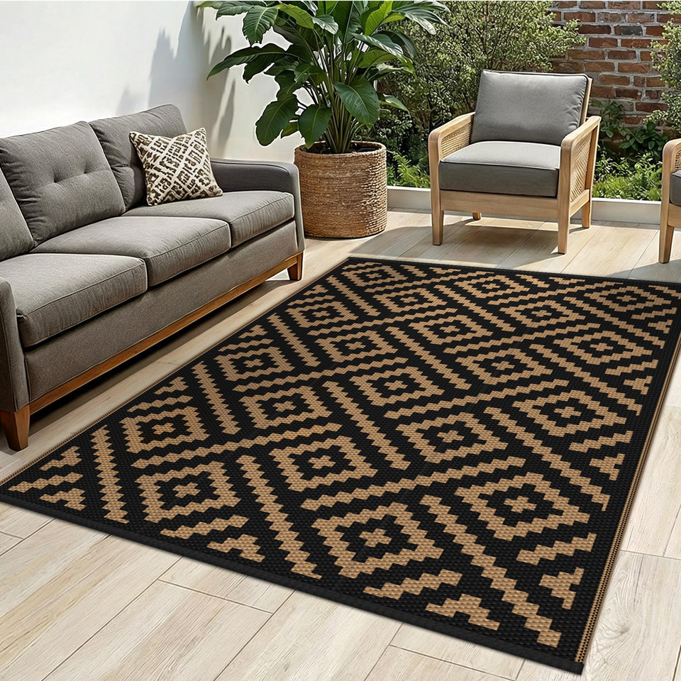 Sarben outdoor rug 4x6 main view shows durable polypropylene weave for outdoors