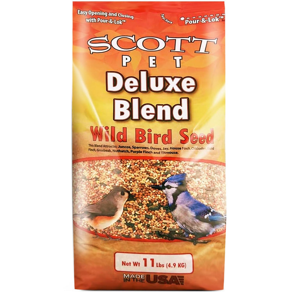 Scott Pet Deluxe Blend seed bag with no dust, no corn formula for outdoor feeding.