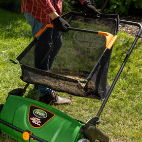 Scotts LSW70026S compact design for easy storage after use.