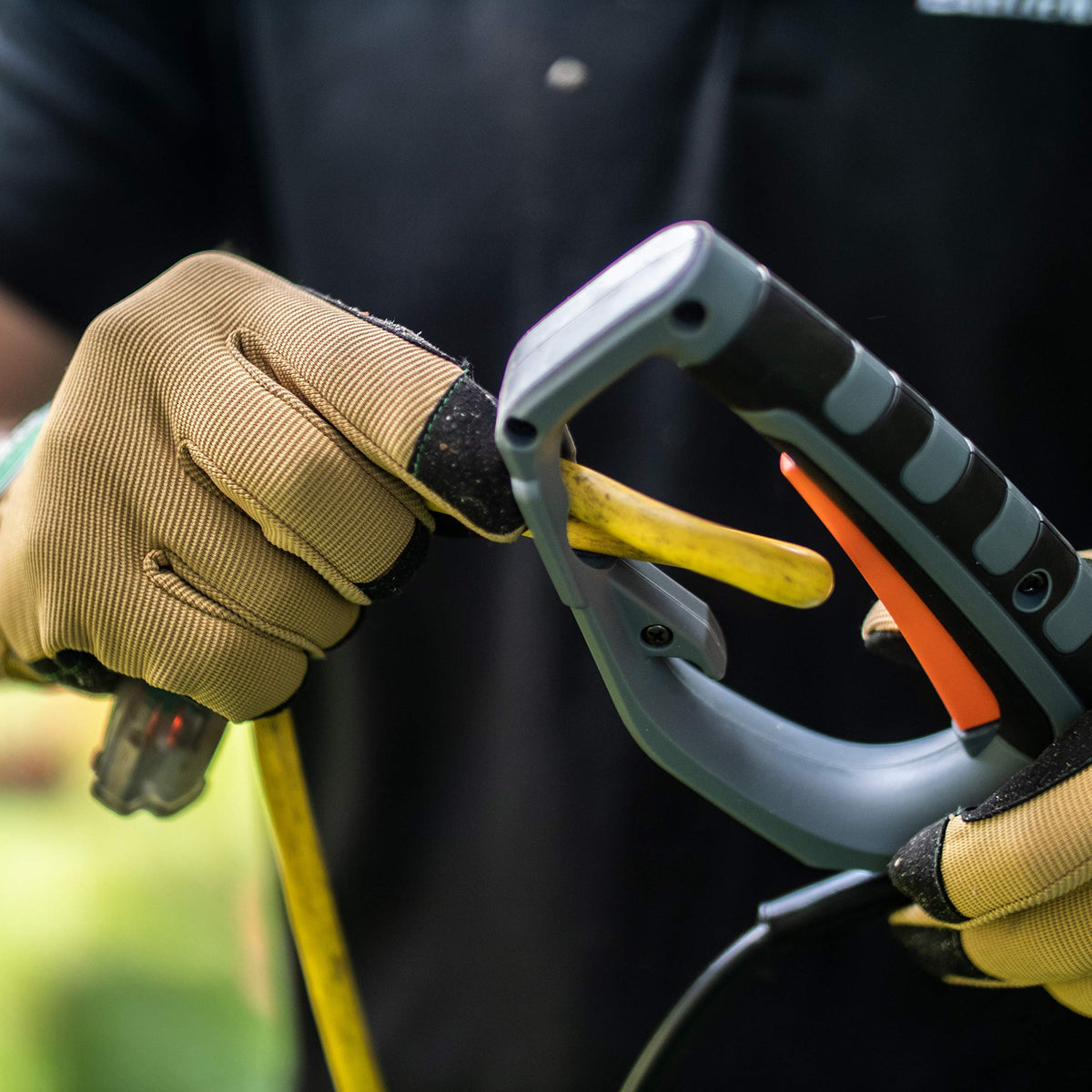 Scotts PS45010S no-gas operation for quiet pruning