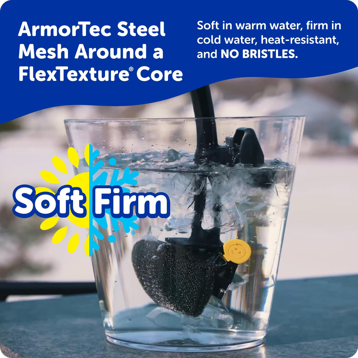 Ergonomic handle and leverage knob enable comfortable, controlled scrubbing