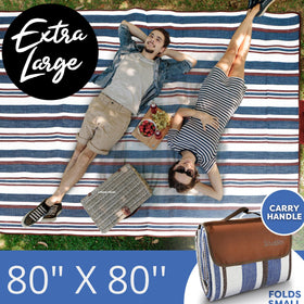 Scuddles soft polyester top provides a plush surface for comfortable outdoor seating