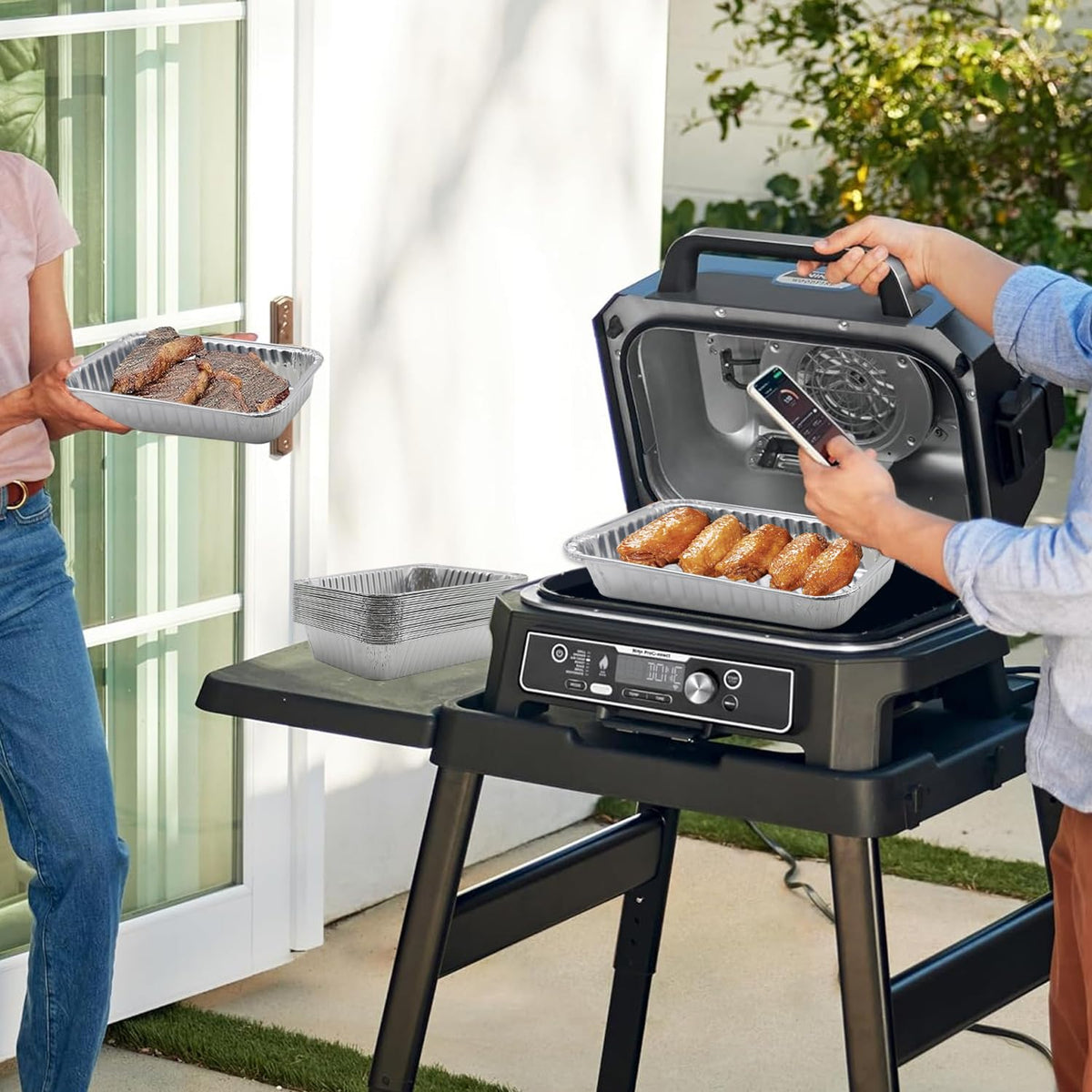 SEAVERRS liners ideal for camping, BBQs, and family gatherings.