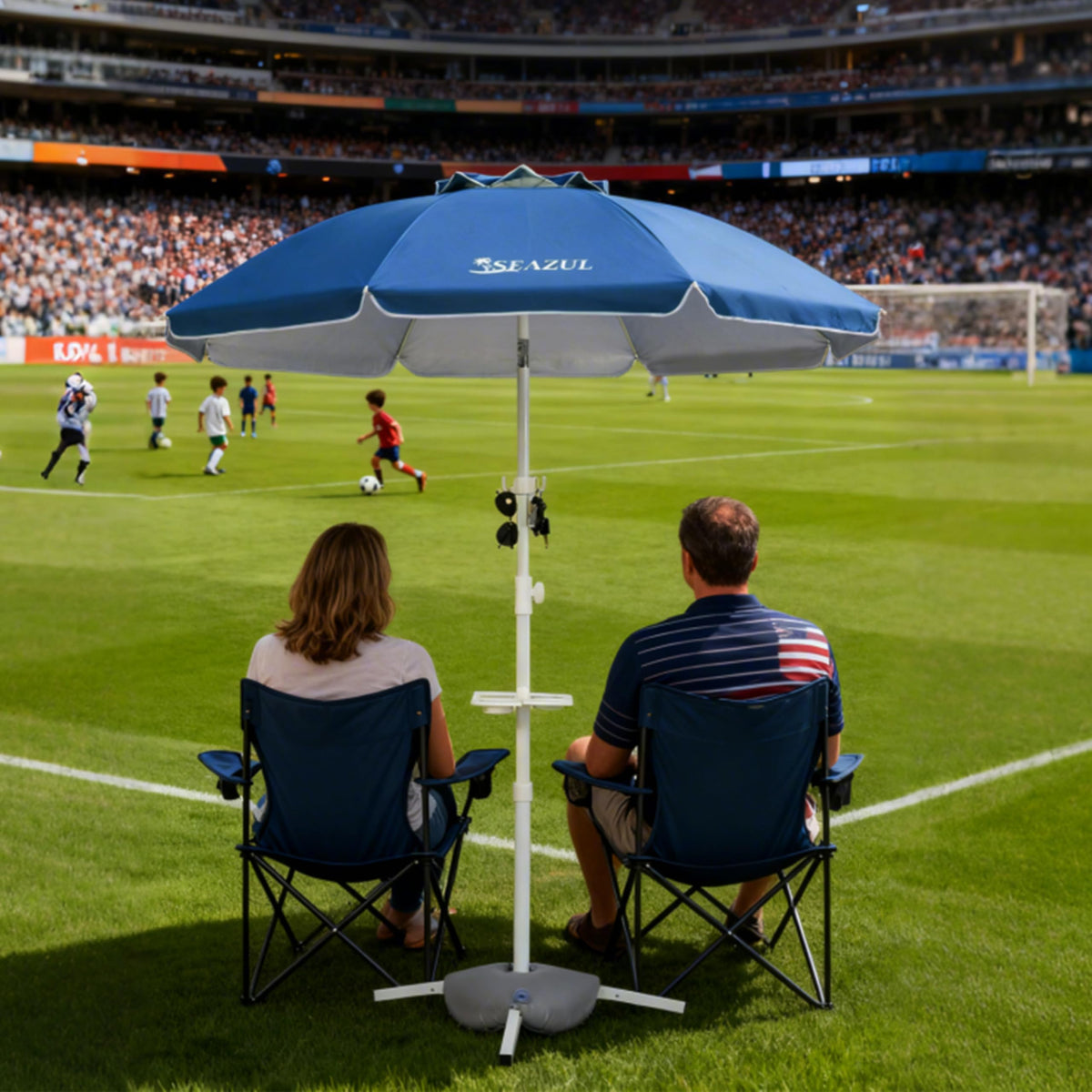 Seazul lightweight umbrella is easy to transport for parks and beaches.