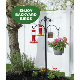 Sewanta feeder includes S-hook for secure outdoor hanging