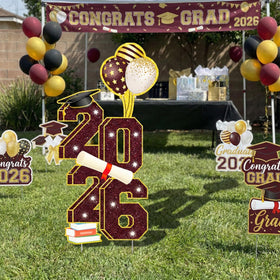 sewrung yard sign stakes securely hold the display for quick setup.