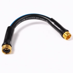 SheeChung short garden hose with male/female connector for leak-free setup.