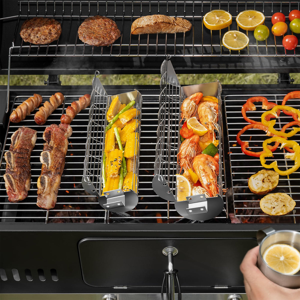 SHIZZO rolling grill basket ideal for vegetables and fish grilling