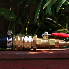 SIGURANTA seals with included tape and washers for leak-free assembly.