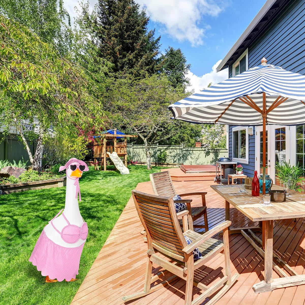 Silicherry goose outfit pack offers ready-to-use decoration for 23-inch statues.