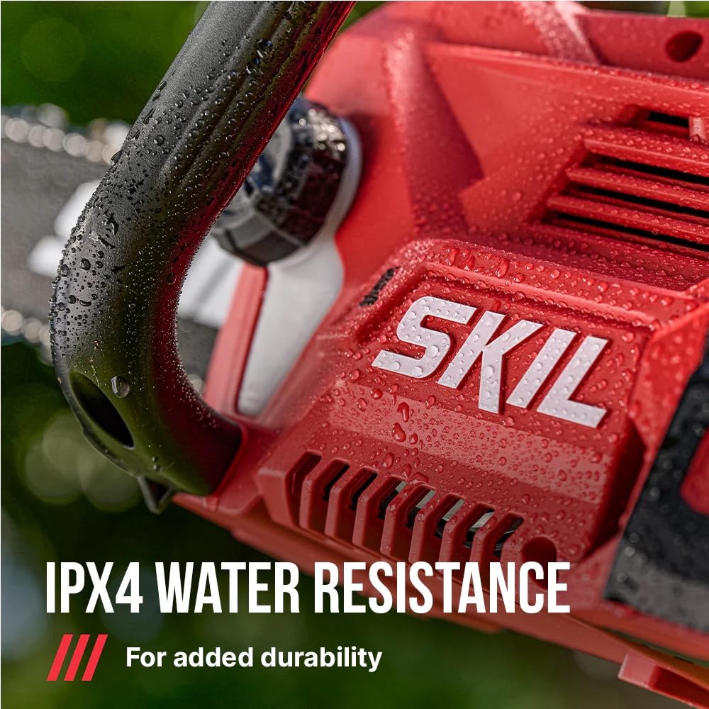 Skil CS4555-10 lightweight design eases overhead pruning.