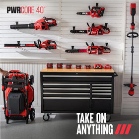 SKIL PWR CORE 40 tool-less tensioning simplifies chain adjustments on-site.
