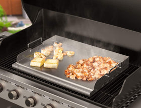 Skyflame side handles provide safe, easy movement of the griddle.