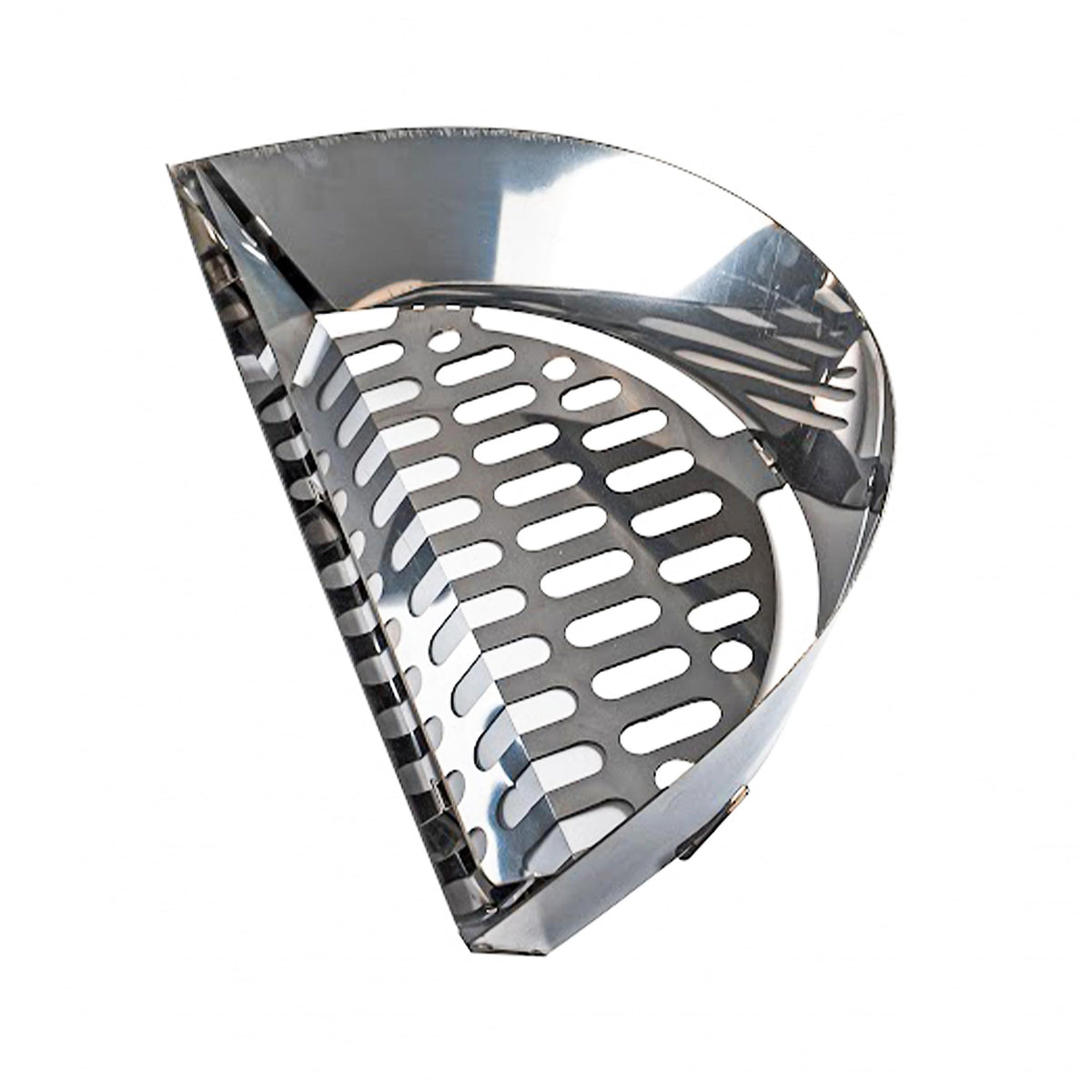 Slow N Sear charcoal basket insert in an 18-inch kettle for even heat distribution.