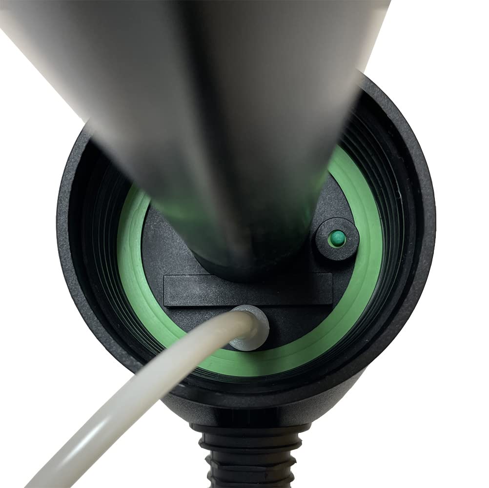 Smith Performance Sprayers compression pump delivers up to 25 PSI for steady flow.